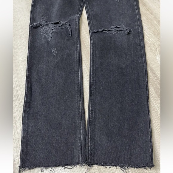 AGOLDE Cherie High-Rise Distressed Pinch-Waist Straight-Leg-Raw Hem. Size: 25 - Picture 3 of 6